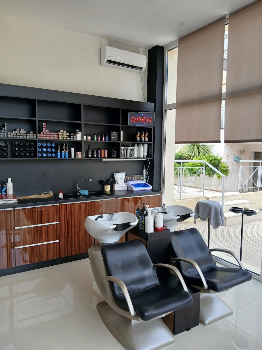 Κομμωτηριο Τριλοφος Lock The Luxury